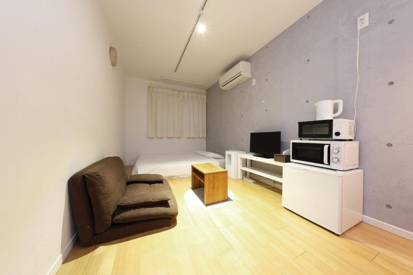 Koma 6 Minutes Walk From Asakusa Sta 东京